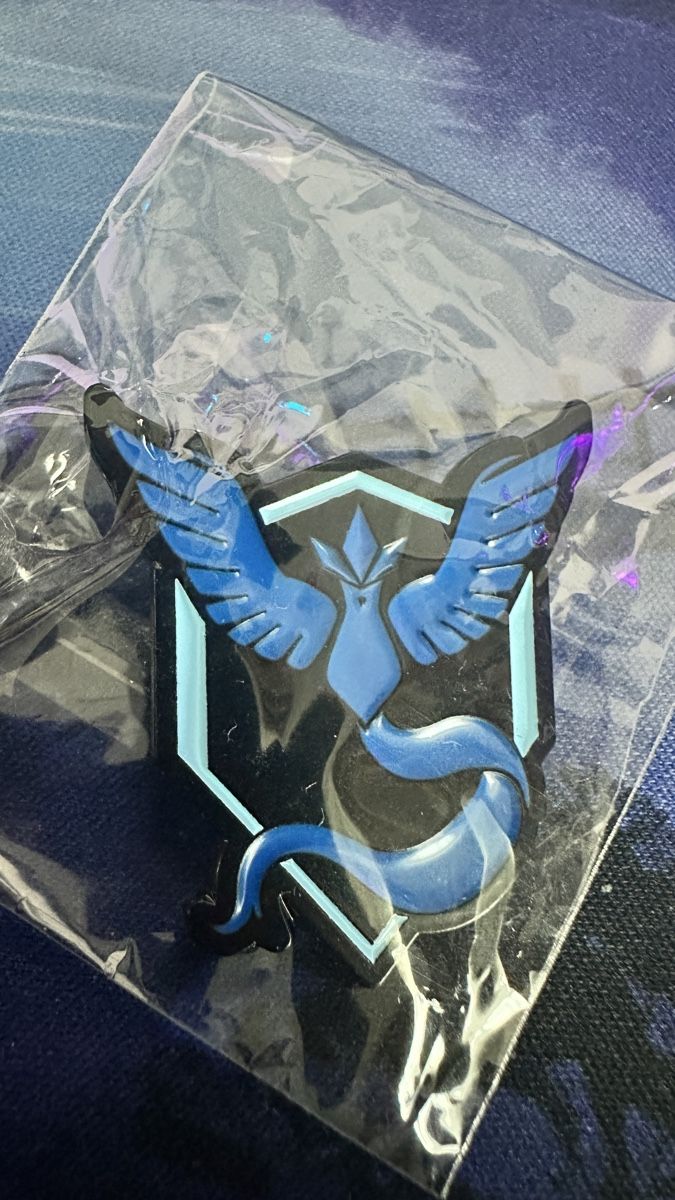 Pokémon Spille & Fermagli: Pokémon Go: Team Pins – Nuovo (secondo la descrizione) da Märstetten venduto da Tharany0 4