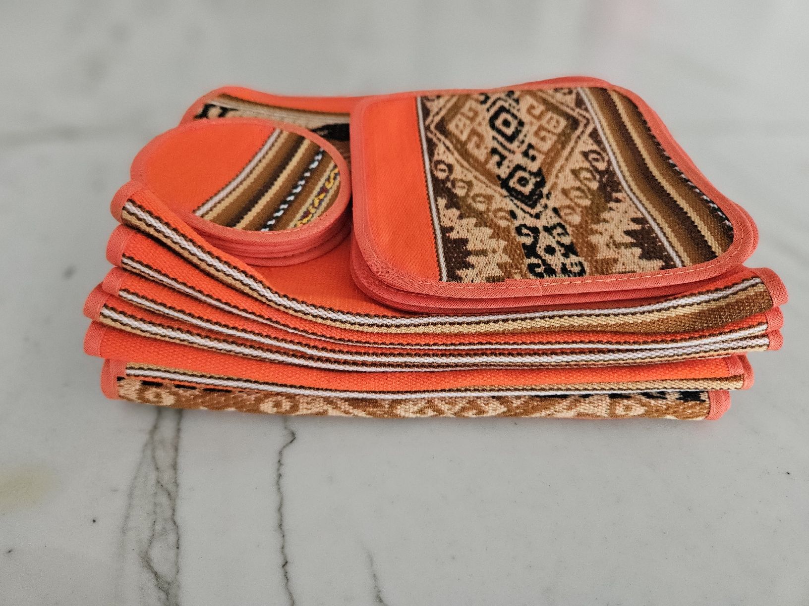 Set di tavolo e panche: Tischset, Peru, 19 teilig, Handarbeit, Neu – Nuovo (secondo la descrizione) da Kloten venduto da Tacha_gb 4