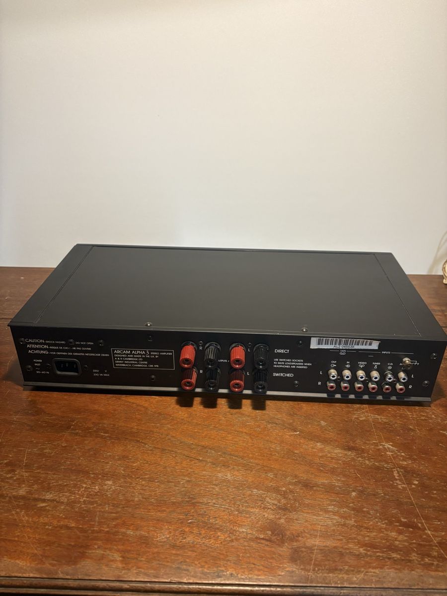 Arcam Amplificatori: Ampli et lecteur CAD ARCAM – Usato da petit lancy venduto da FerreiraLuis 2