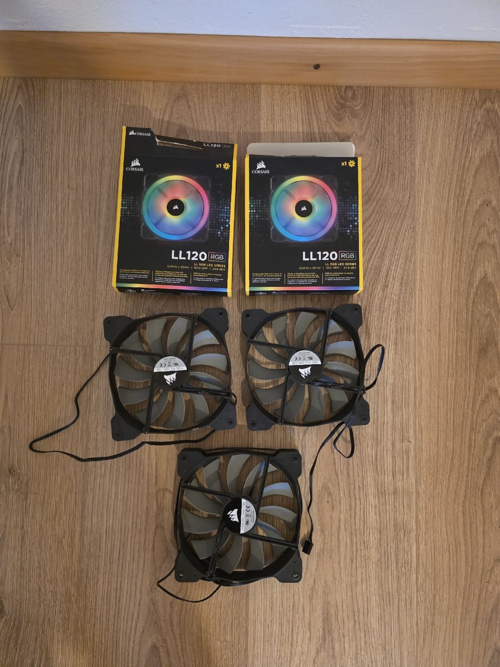 Elektronikbauteile: ventilateur Corsair – Gebraucht aus Le Bémont JU von Bryan_j31