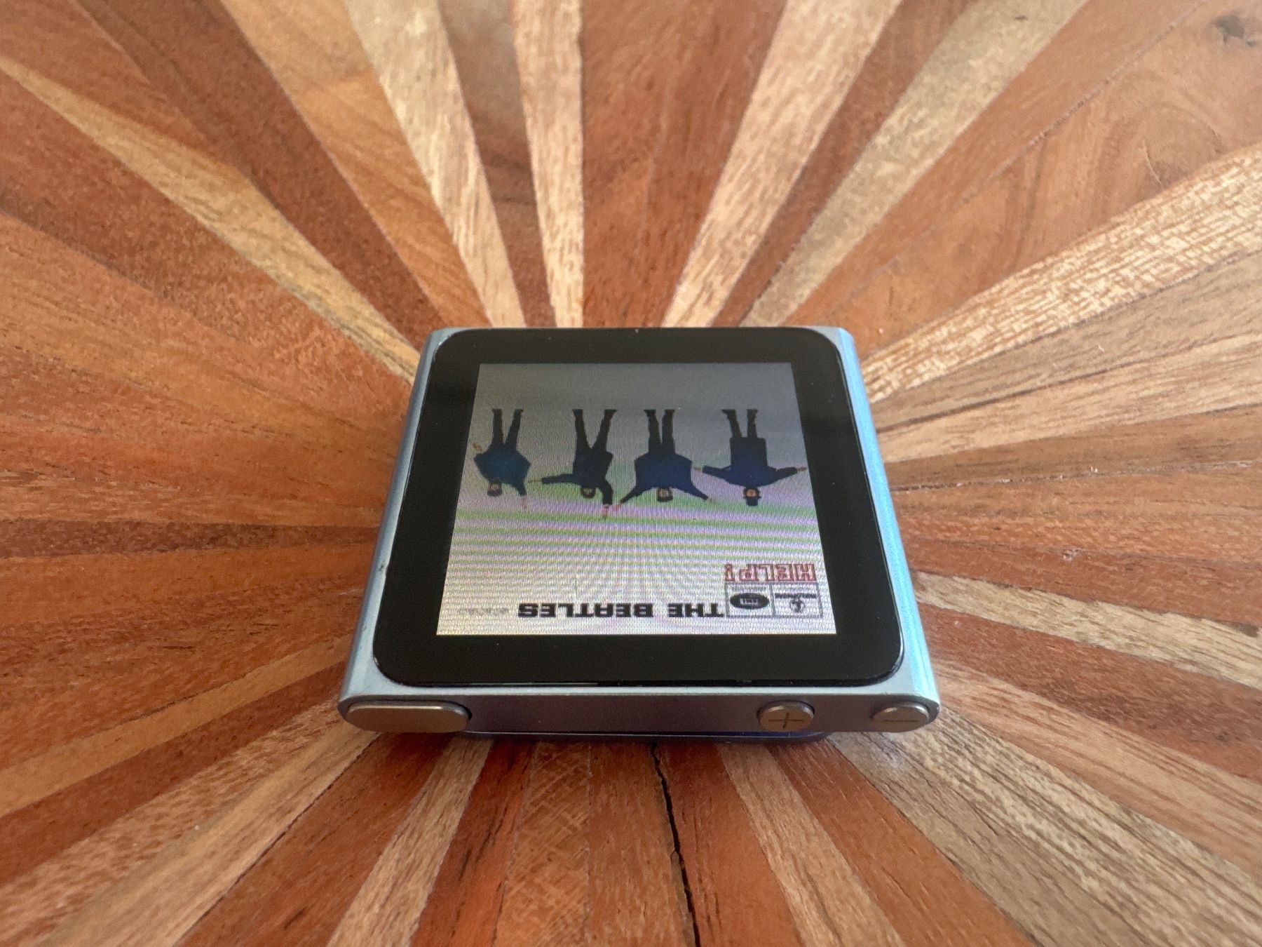 Apple Lecteur media portable: iPod nano 6 Silber 8GB mit Ladekabel – D'occasion à St. Gallen par hae_6rmh 2