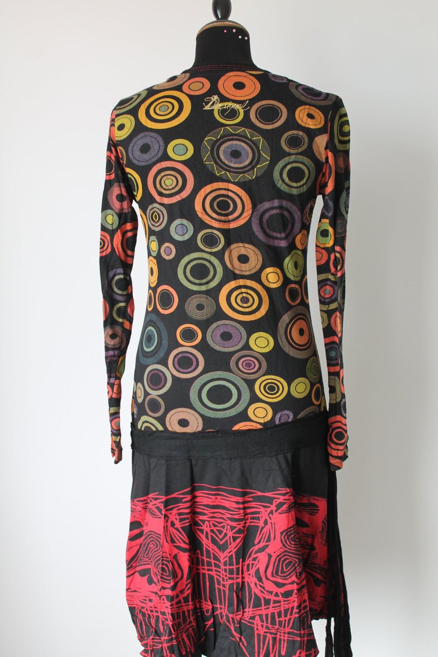 Desigual Kleider: Robe ballon DESIGUAL taille M – Gebraucht aus Chez-le-Bart von jasse 1
