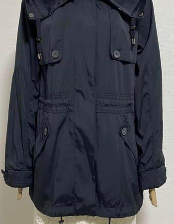 Zara Woman Parka Jacke Schwarz mit voluminösem Kragen Gr.L