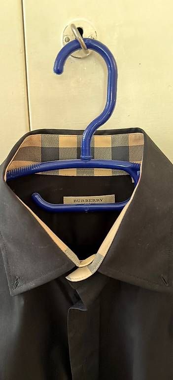 Camicie: Dolce e Gabbana - Burberry - Hinlfiger Denim – Usato da Gordola venduto da Lokimaster