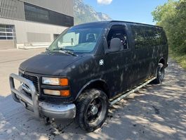 Chevy Express - heruntergekommene Ratte mit viel Rost