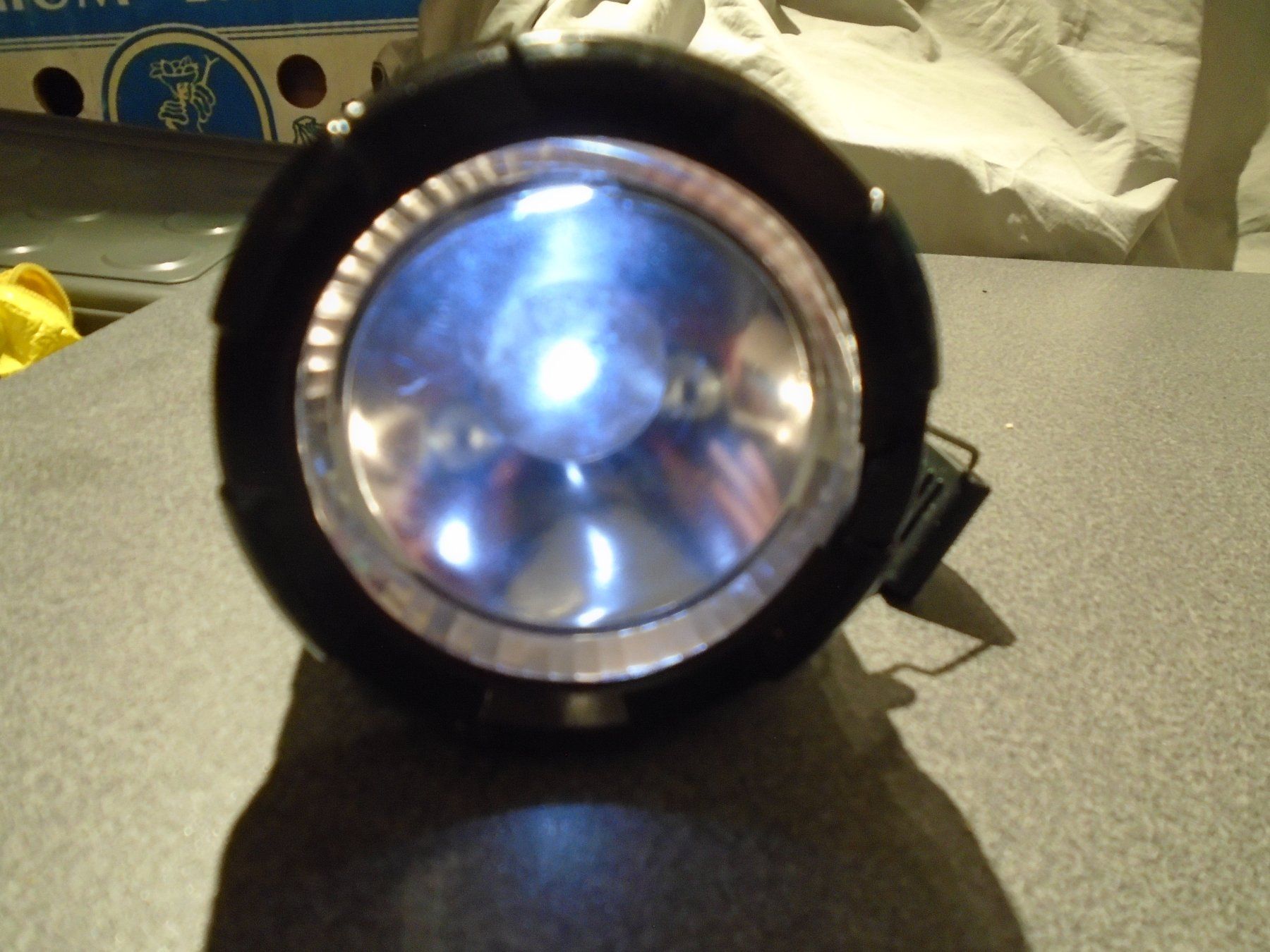 Lampade: Taschenlampe Light Energy, schwarz, Laterne – Usato da Zürich venduto da abraxas1291 1