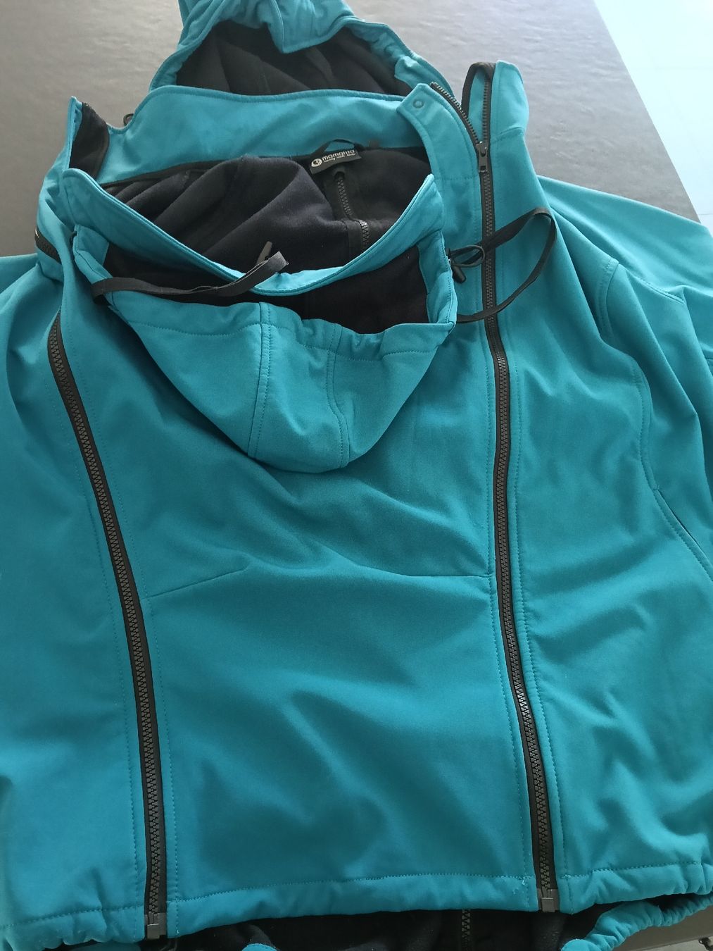 Mamalila Marsupi portabebè: Mamalila Tragejacke Softshell türkis – Usato da Schnottwil venduto da Rami4 3