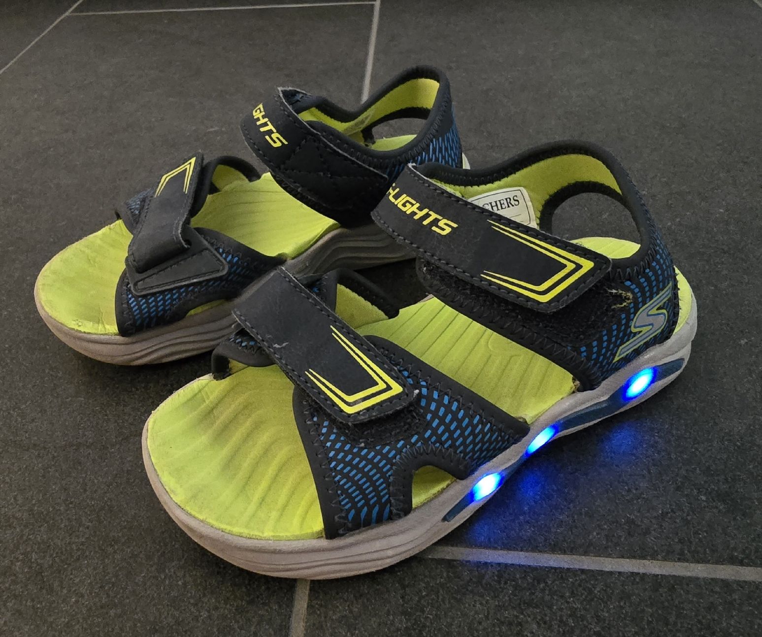 Scarpe per ragazzi: Schuhe Grösse 30 – Usato da Birmensdorf ZH venduto da nad_5hfd 6