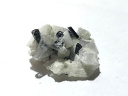 Aquamarin, schwarzer Turmalin und Quarz Grüppli aus Pakistan
