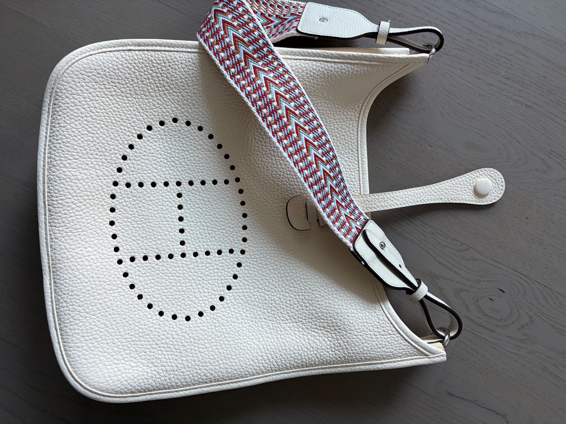 Hermès Borse da donna: Hermes Evelyne 29 Nata Color, Palladium hardware – Usato da Nyon venduto da My_wardrobe 8