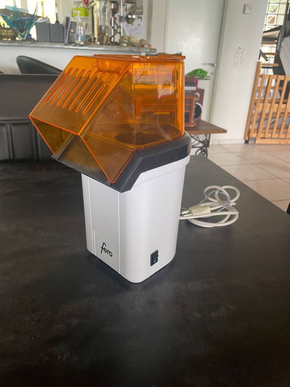 Elettrodomestici da cucina: Machine à Pop-corn Vintage Fero – Usato da Vallamand venduto da Bricbracbroc82