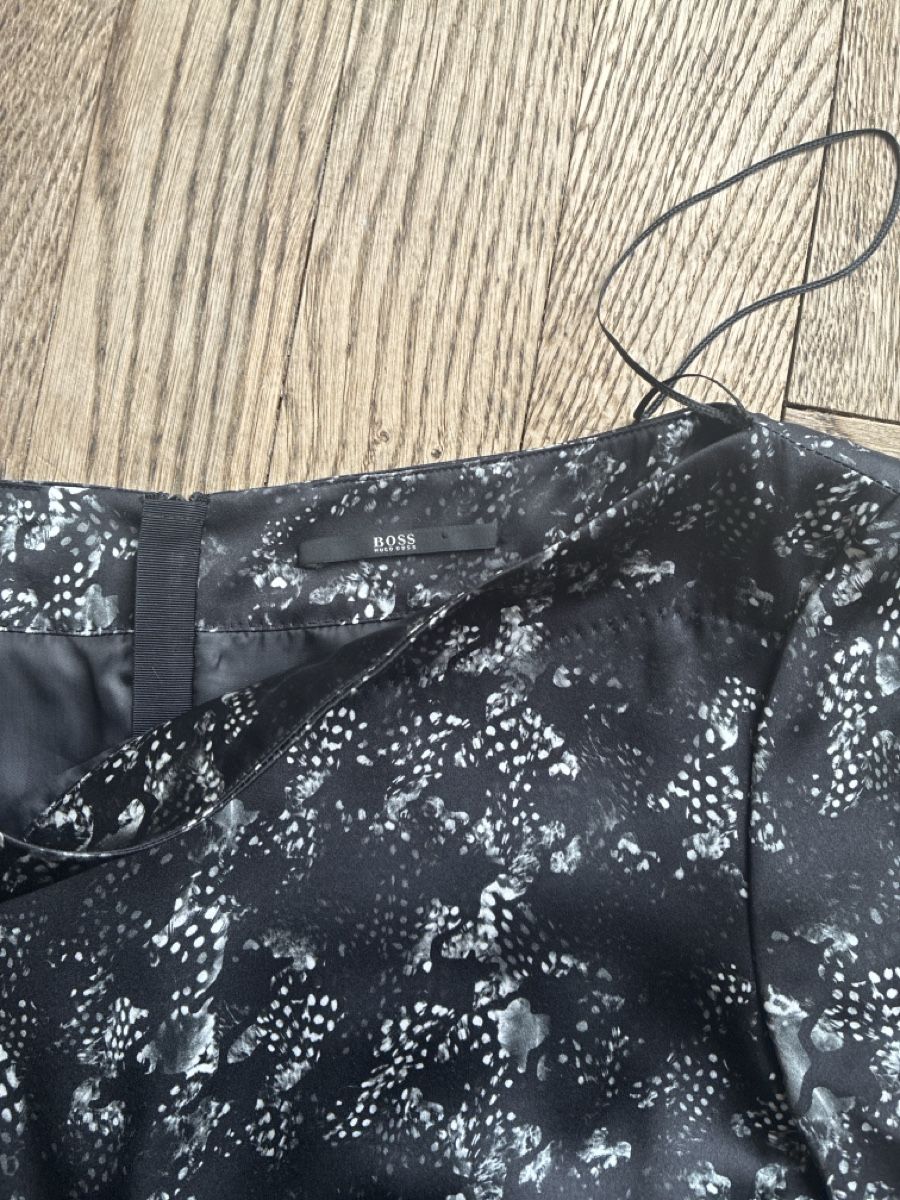 Hugo Boss Vestiti: Boss Seidenkleid 34  – Nuovo (secondo la descrizione) da Zürich venduto da Dsire 1
