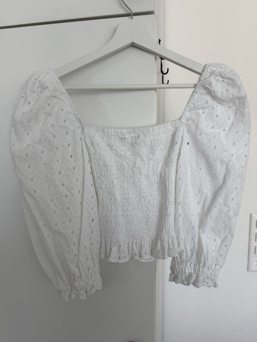 Zara Blusen: Zara Oberteil Lochstickerei – Neu (gemäss Beschreibung) aus Zürich von mel_87ct 1