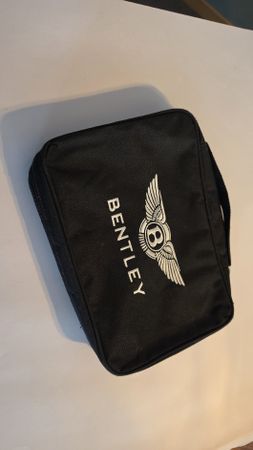 Bentley Kulturbeutel schwarz in Guten Zustand