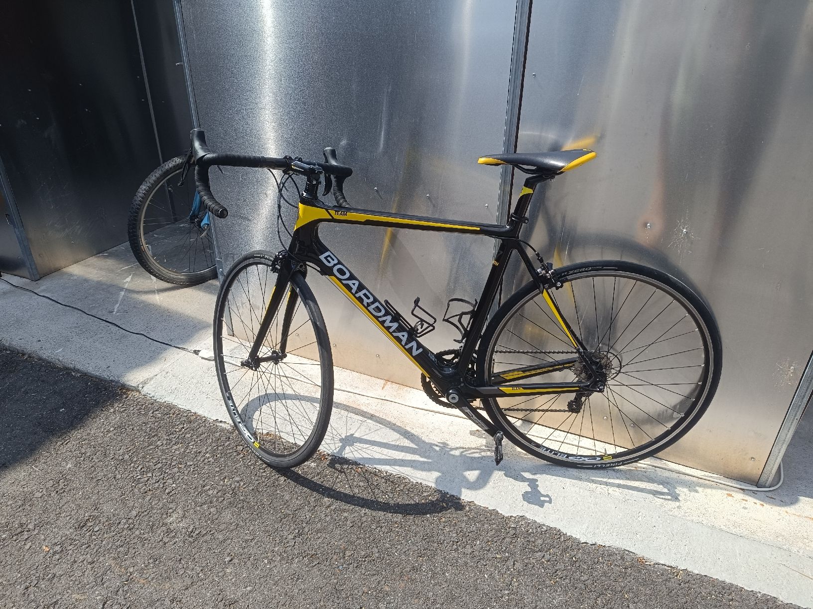 Biciclette: Magnifique vélo carbone Boardman – Usato da Villeneuve VD venduto da Giuliano17 1