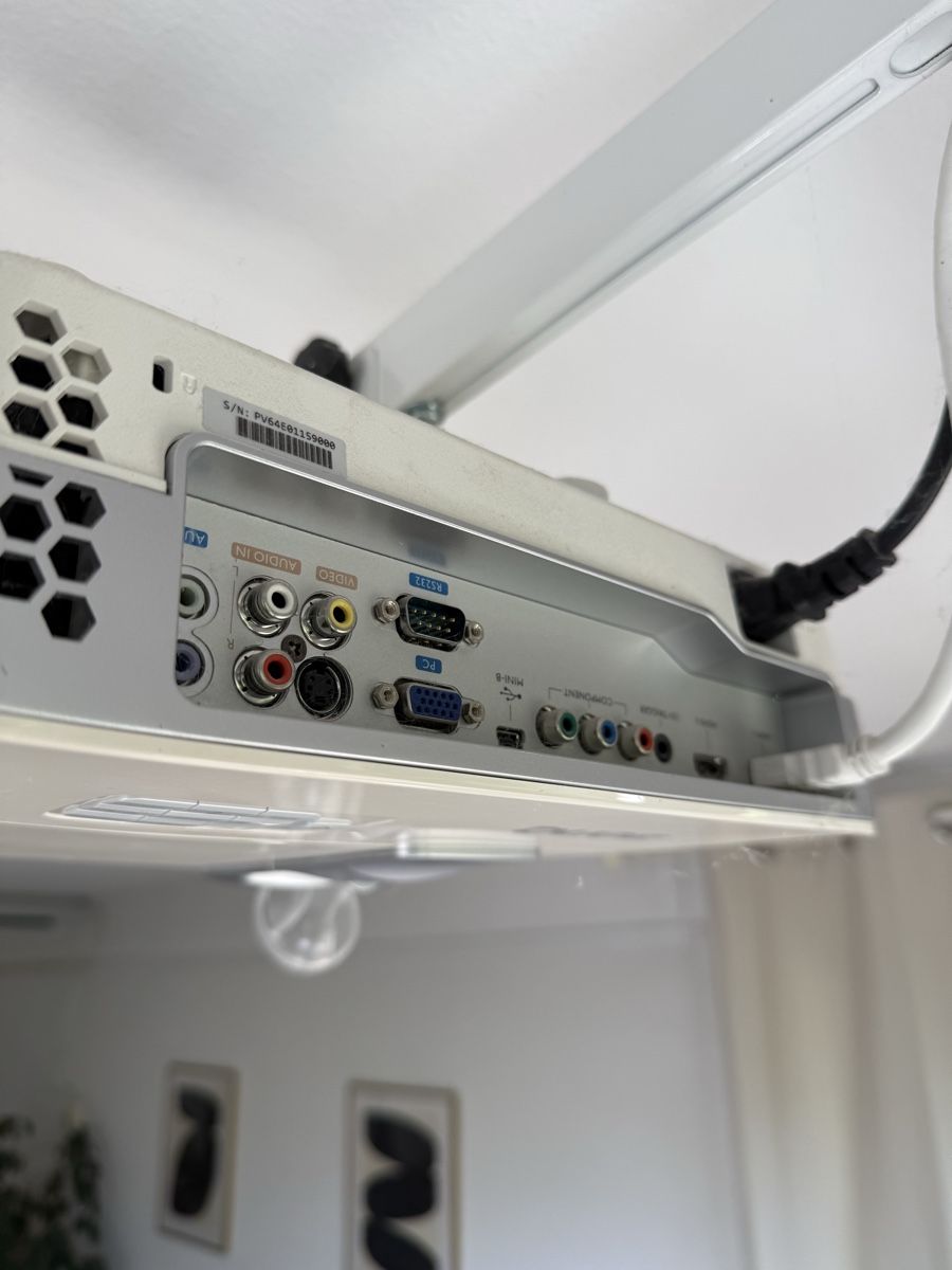 BenQ Proiettori: Projecteur Benq fonctionnel – Usato da Bulle venduto da fra_7wng 2