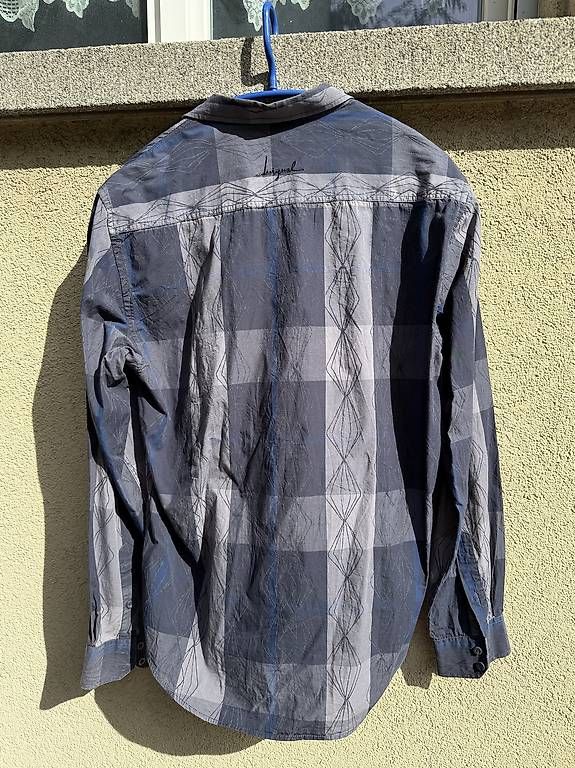 Desigual Camicie: Herrenhemd Desigual Grösse L – Usato da Basel venduto da Hungis 1