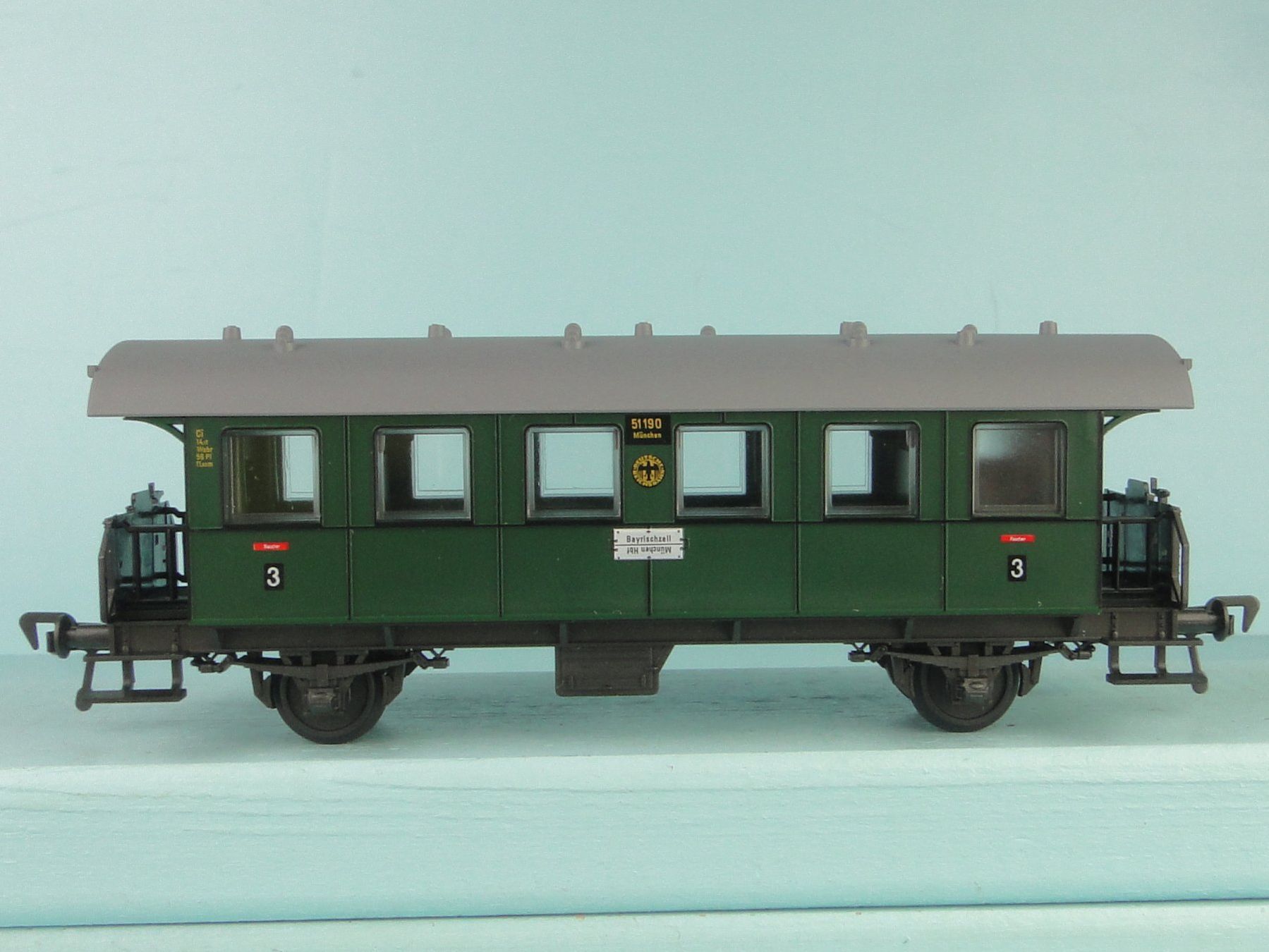Fleischmann Modellini di ferrovie: Fleischmann 5002  H0 Länderbahn  Wagen, neuwertig – Usato da Bülach venduto da cann11 1