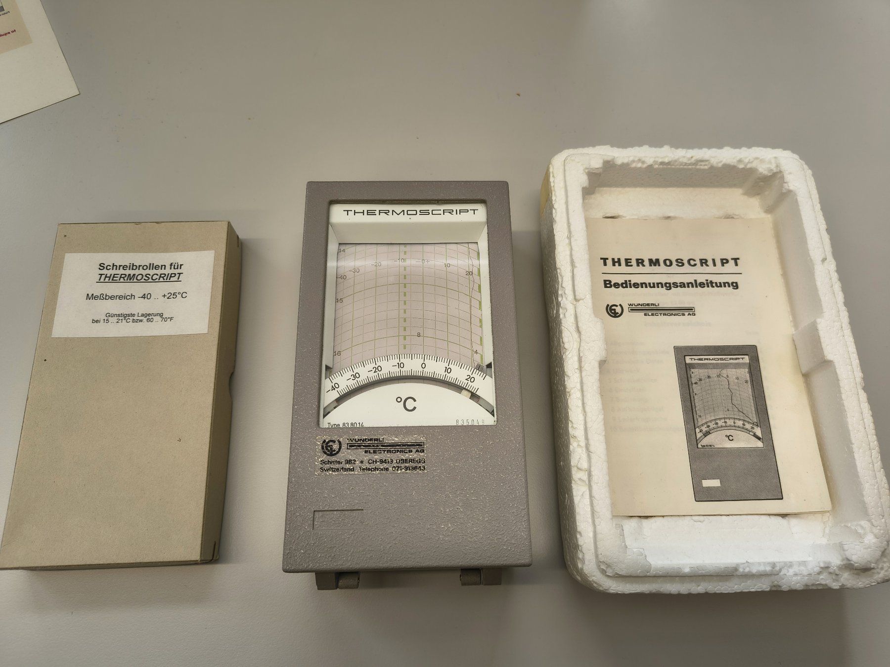 Misurare: Thermoscript Temperaturmonitor Recorder mit Ersatzrollen – Usato da Grosshöchstetten venduto da Nibbel