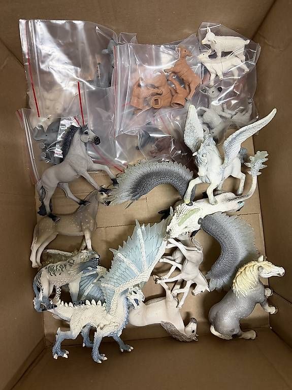 Figurines: Verschiedene Schleich Tiere – D'occasion à Oberwangen TG par Samsells