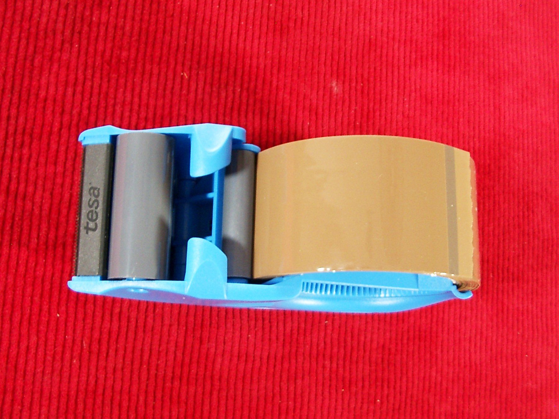 Tesa Tutti gli attrezzi: Klebband Abroller / Dispenser  "Pack N Go" von Tesa Neu – Nuovo e nell'imballaggio originale da Laupen ZH venduto da tonisculati 4