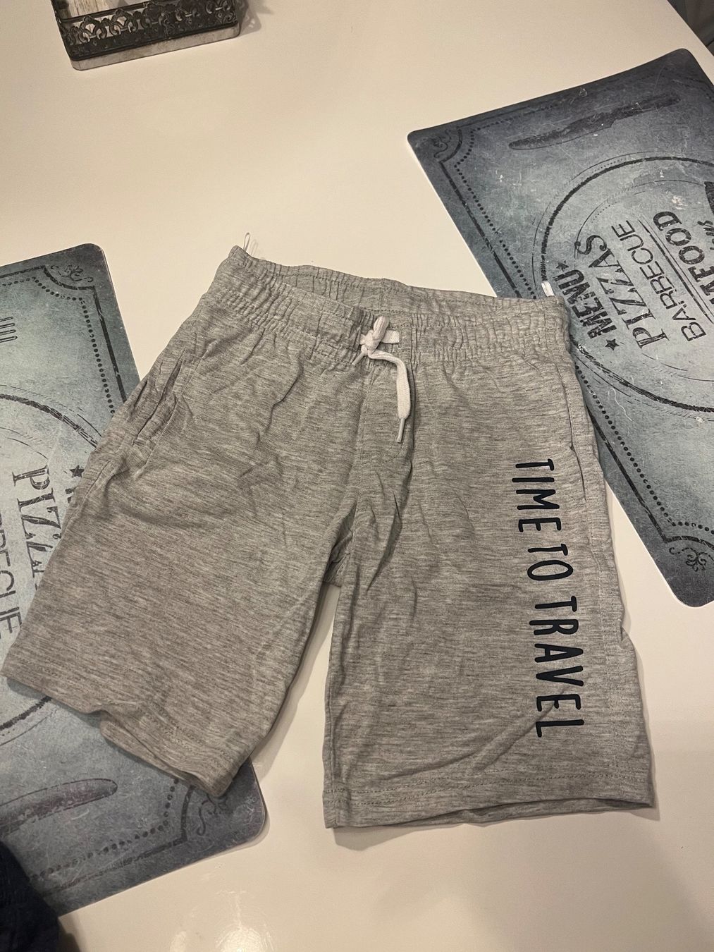 Pantaloni: SHORTS BAUMWOLLE GR 116 NEUWERTIG – Usato da Basel venduto da theo-g77
