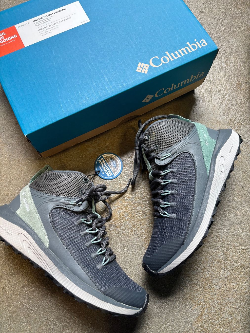 Columbia Scarpe da donna: Chaussure Columbia Trailstorm Mid WaterproofFemmes Taille 37 – Nuovo e nell'imballaggio originale da Orbe venduto da D-stockFactory-Orbe