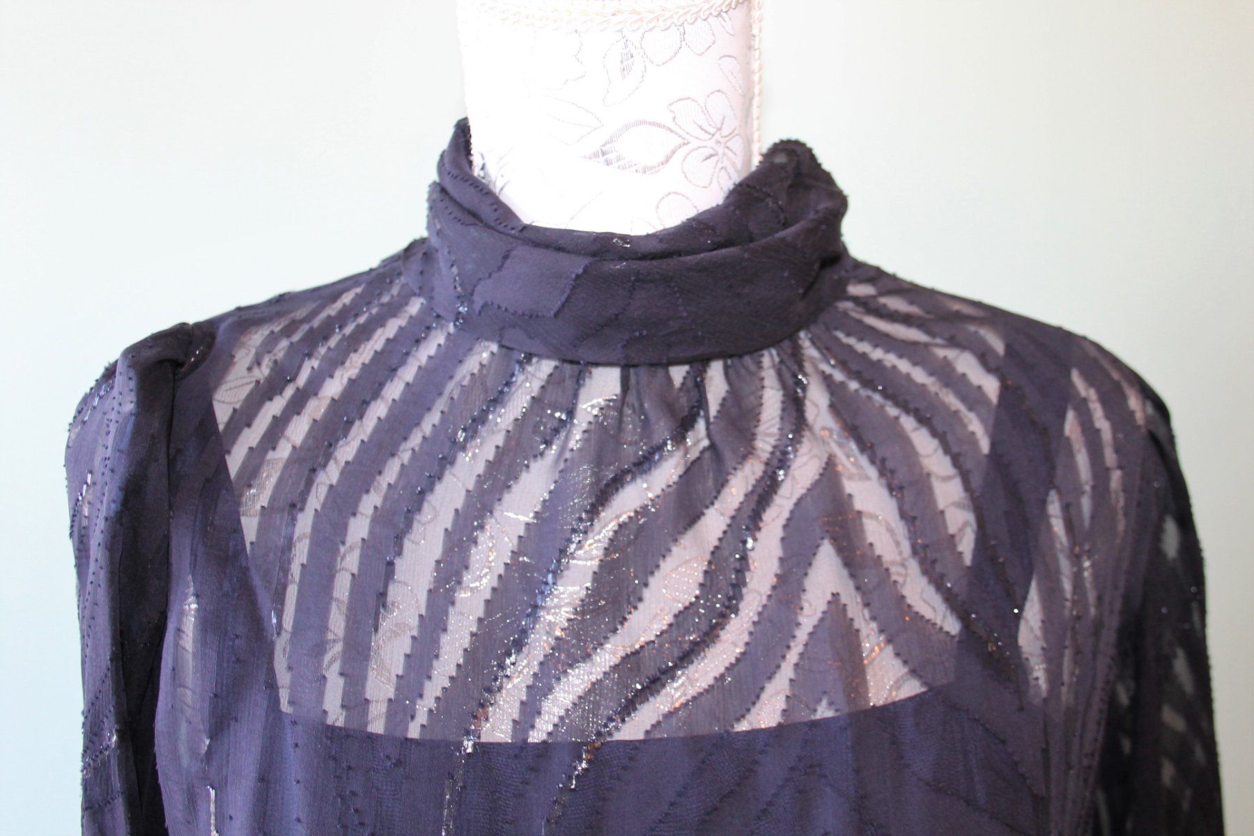 Vestiti: Kleid – Usato da Schaan venduto da antikes_und_kurioses 3
