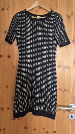 Missoni Kleid Gr. 38 schwarz-weiss