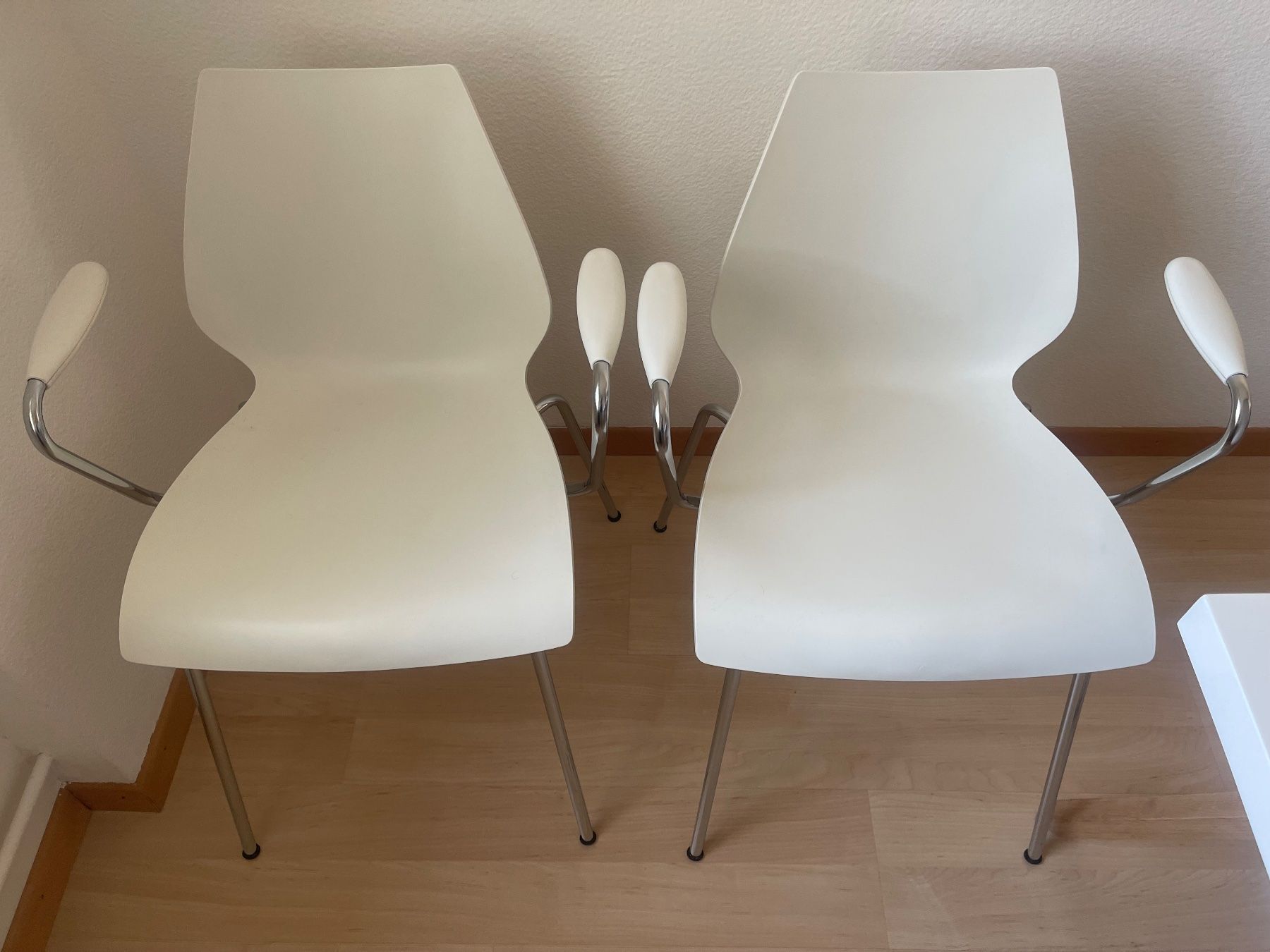Sedie: Kartell Maui – Usato da Emmenbrücke venduto da Evan156 1