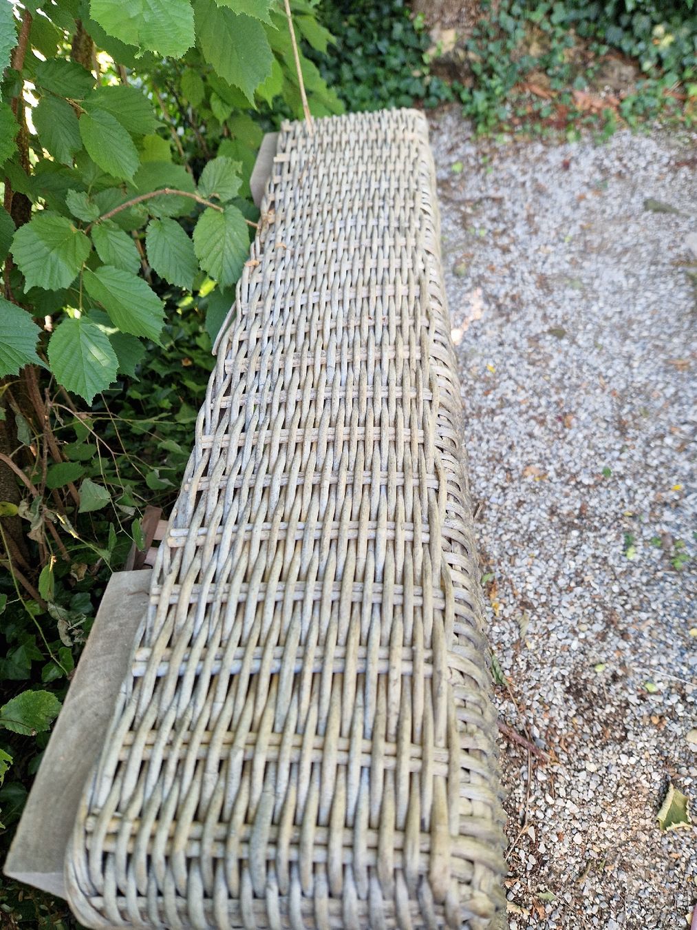 Gervasoni Tavoli: GERVASONI Croco Lounge Tisch, echt Rattan – Usato da KEHRSATZ venduto da Marina32