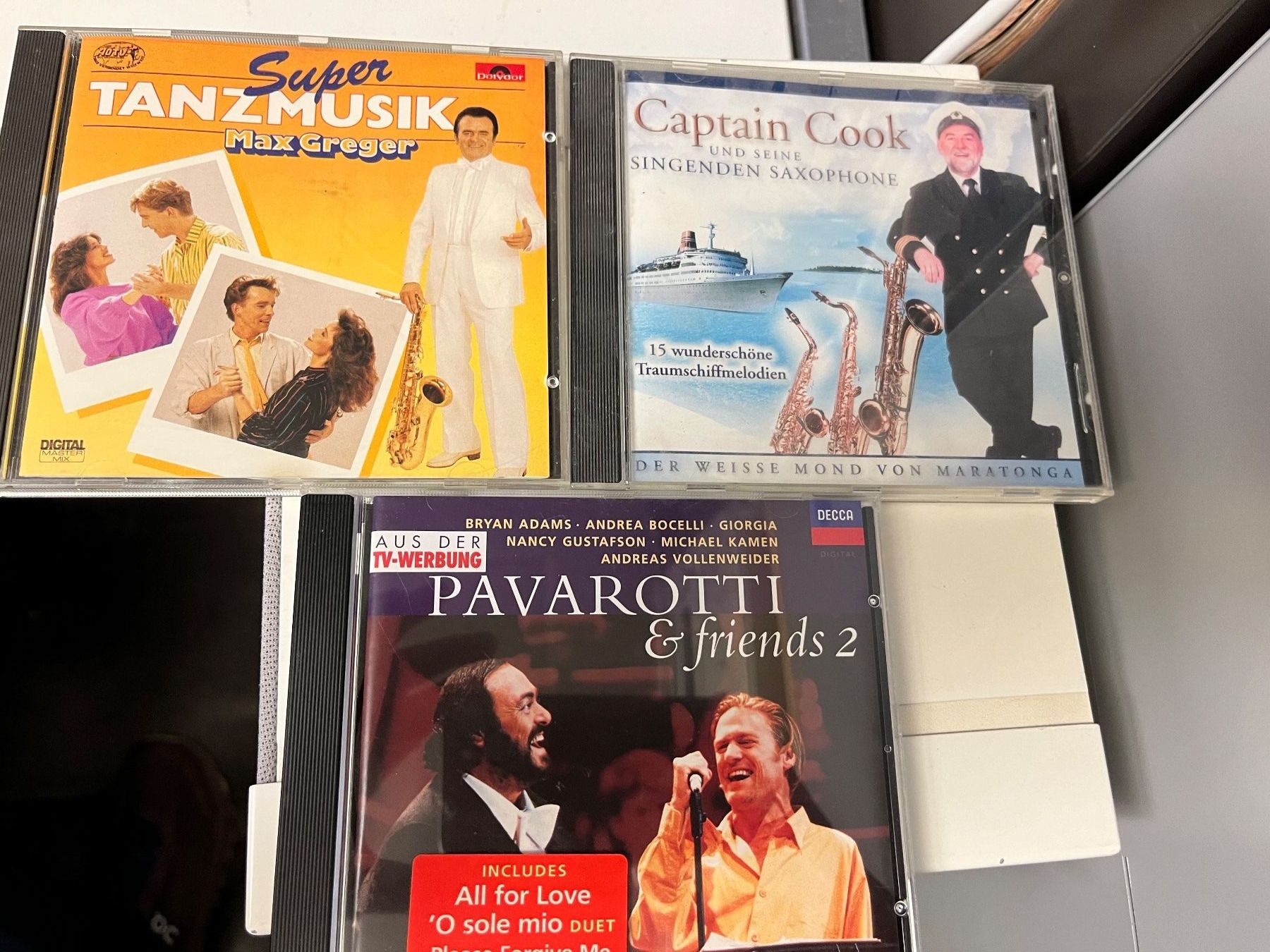 CD: Pavarotti + Captain Cook + Max Greger - HA11G – Usato da Küsnacht ZH venduto da swisssales.net