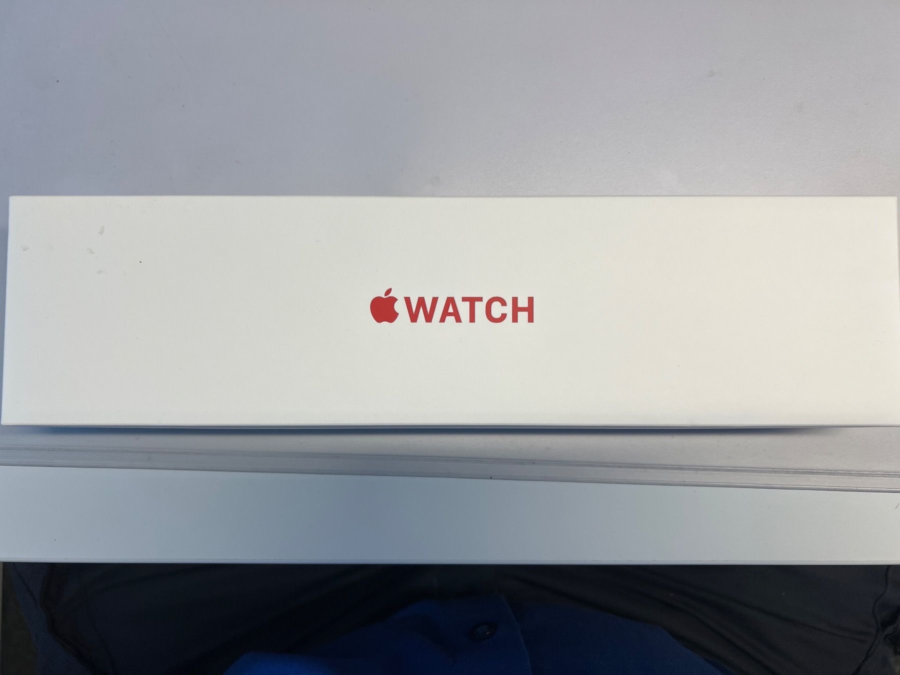 Apple Smartwatch: Apple Watch 8 45mm GPS Red – Gebraucht aus Hausen am Albis von  2