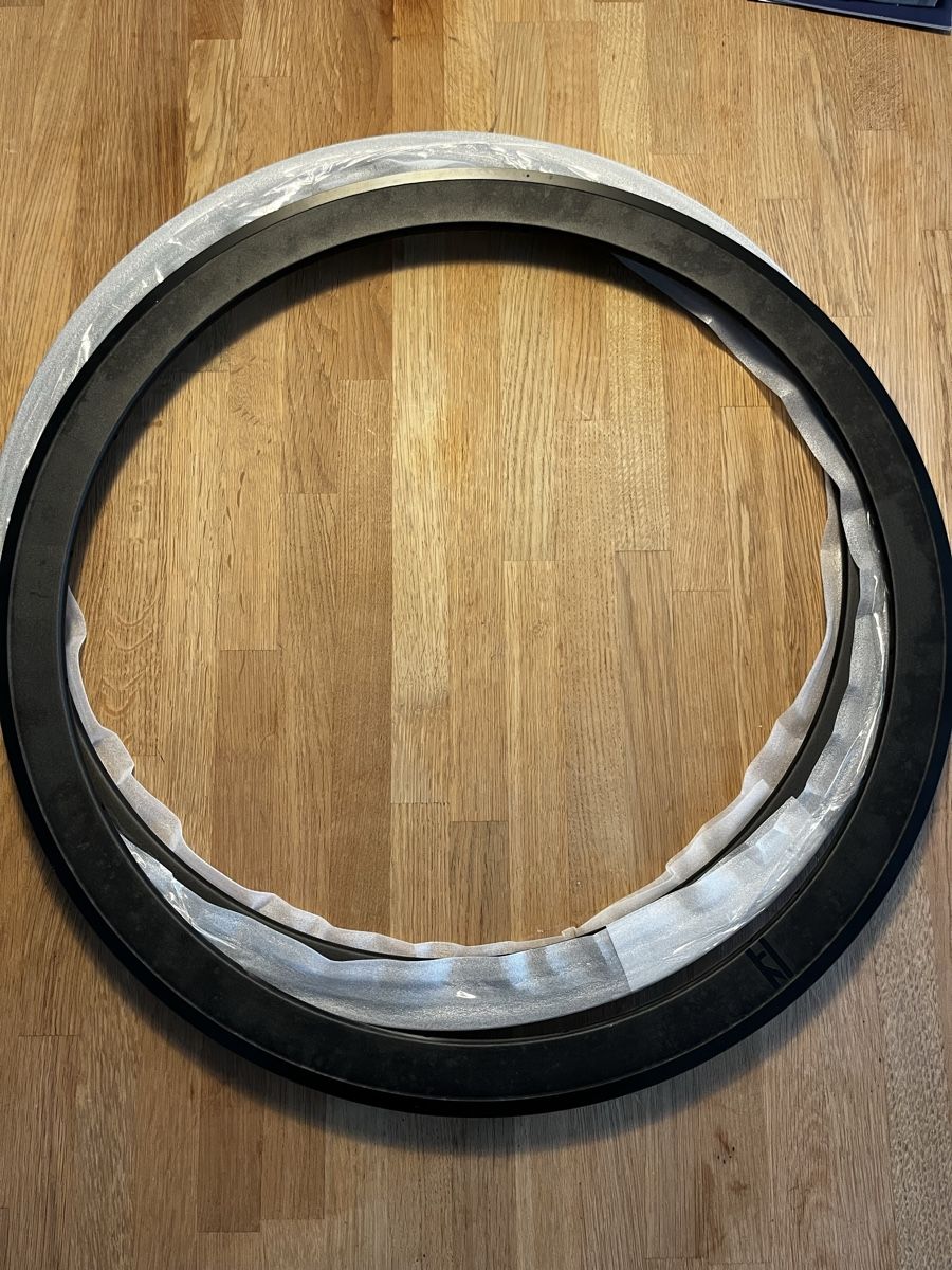 Pièces détachées: HPlusSon SL42 – Neuf avec emballage d'origine à Zürich par SeeJayS 1