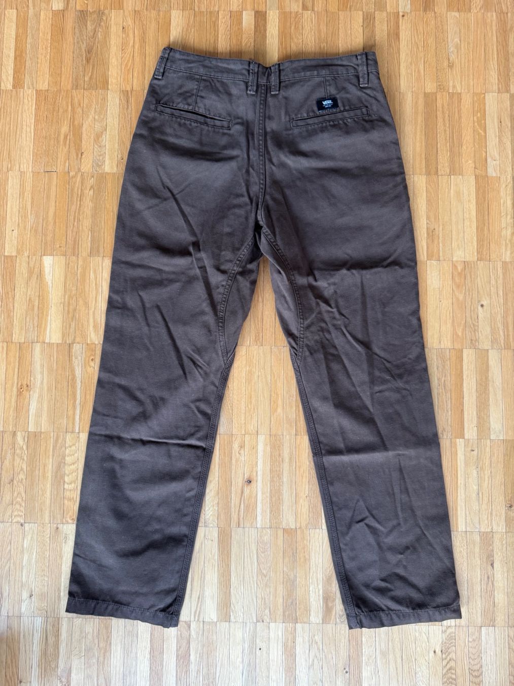 Vans Pantaloni: Braune Loose Fit Vans Hose Size: 31 – Usato da Zürich venduto da len_9md5 1