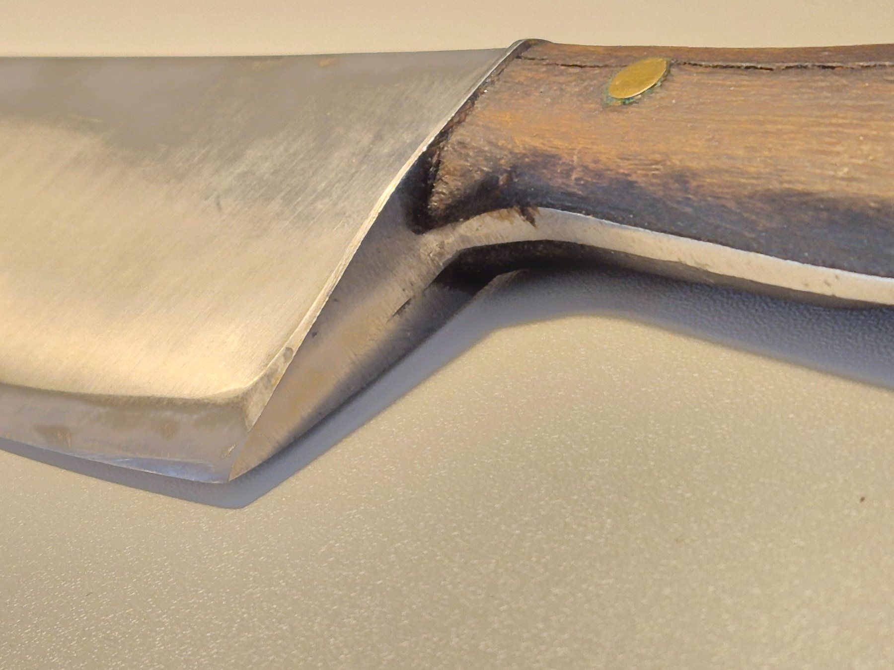 Coltelli da cucina: Couteau de chef de bonne qualité – Usato da Monthey venduto da McAuthor 6