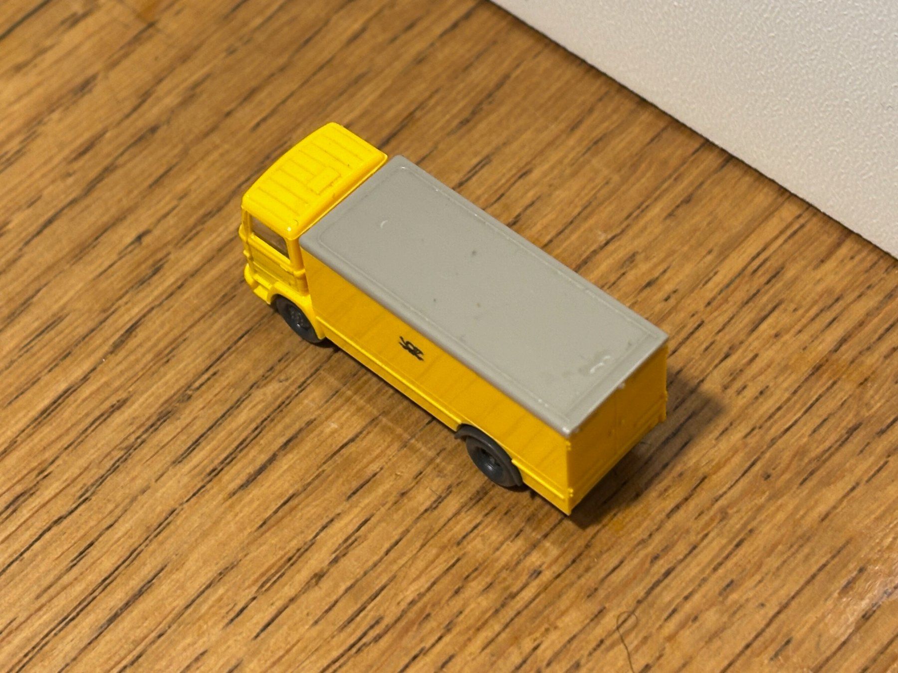 Modellini di ferrovie: *M393: Lastwagen der Post (Spur N) – Nuovo (secondo la descrizione) da Birsfelden venduto da Birs_25 3