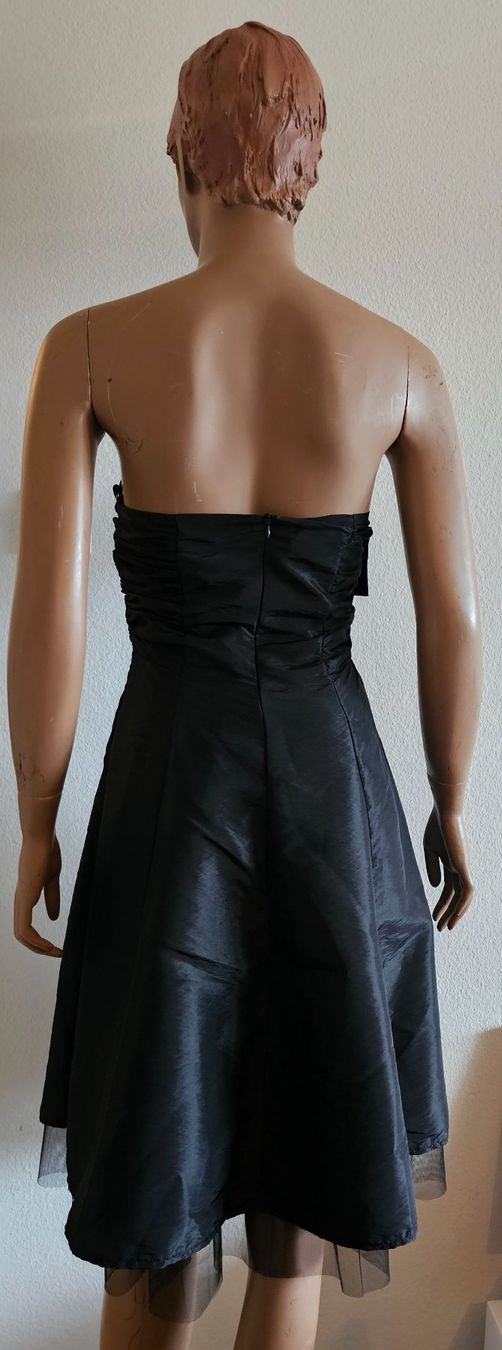 Vestiti: Neues Elegantes, schwarzes Kleid Grösse S – Nuovo e nell'imballaggio originale da Basel venduto da Mazzo84 1