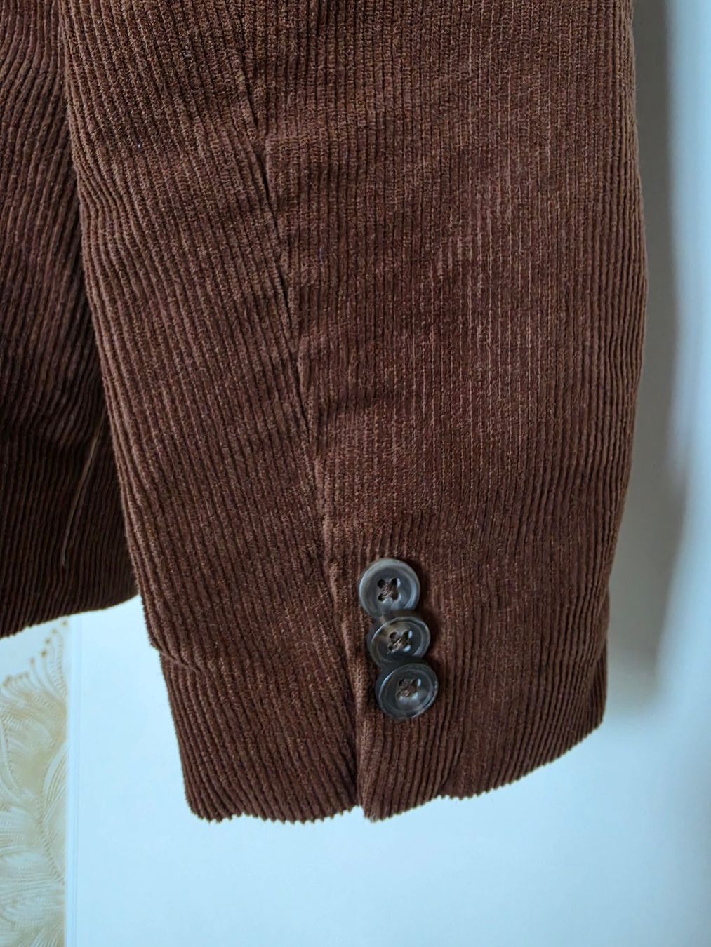 H&M Giacche & Cappotti: brauner Cordblazer Gr. 140 – Nuovo (secondo la descrizione) da Zürich venduto da Londonista 2
