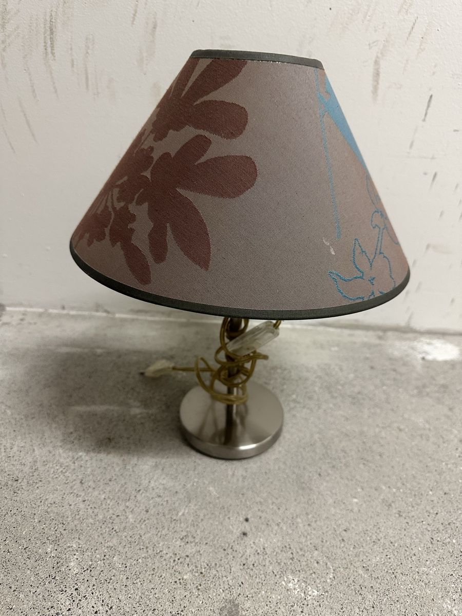 Lampade: 2 Nightstand Lamps  – Usato da Dübendorf venduto da reb_b67f 1
