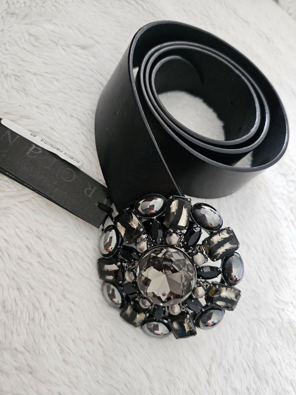 Orciani Cinture: Ceinture en cuir Orciani avec boucle strass – Usato da lausanne venduto da mariamimib