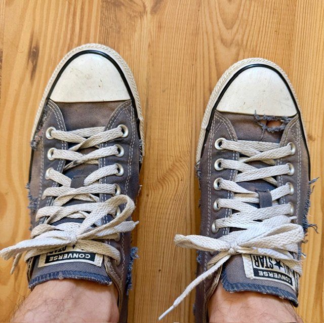 Converse Scarpe da uomo: Converse Gr. 43 – Difettoso da Lohn-Ammannsegg venduto da UPcycle_Shoes