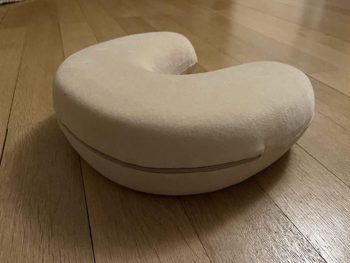Kissen: Nackenkissen – Gebraucht aus aarau von A.Naef