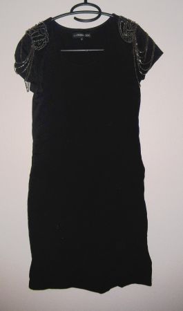 Stretch-Kleid, Gr. M, Schwarz, m. Schulterschmuck *even&ODD*