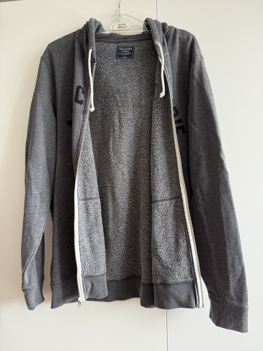 Abercrombie Maglioni & Felpe: Abercrombie & Fitch Jäggli – Usato da Buchs AG venduto da MiWeFe17 2