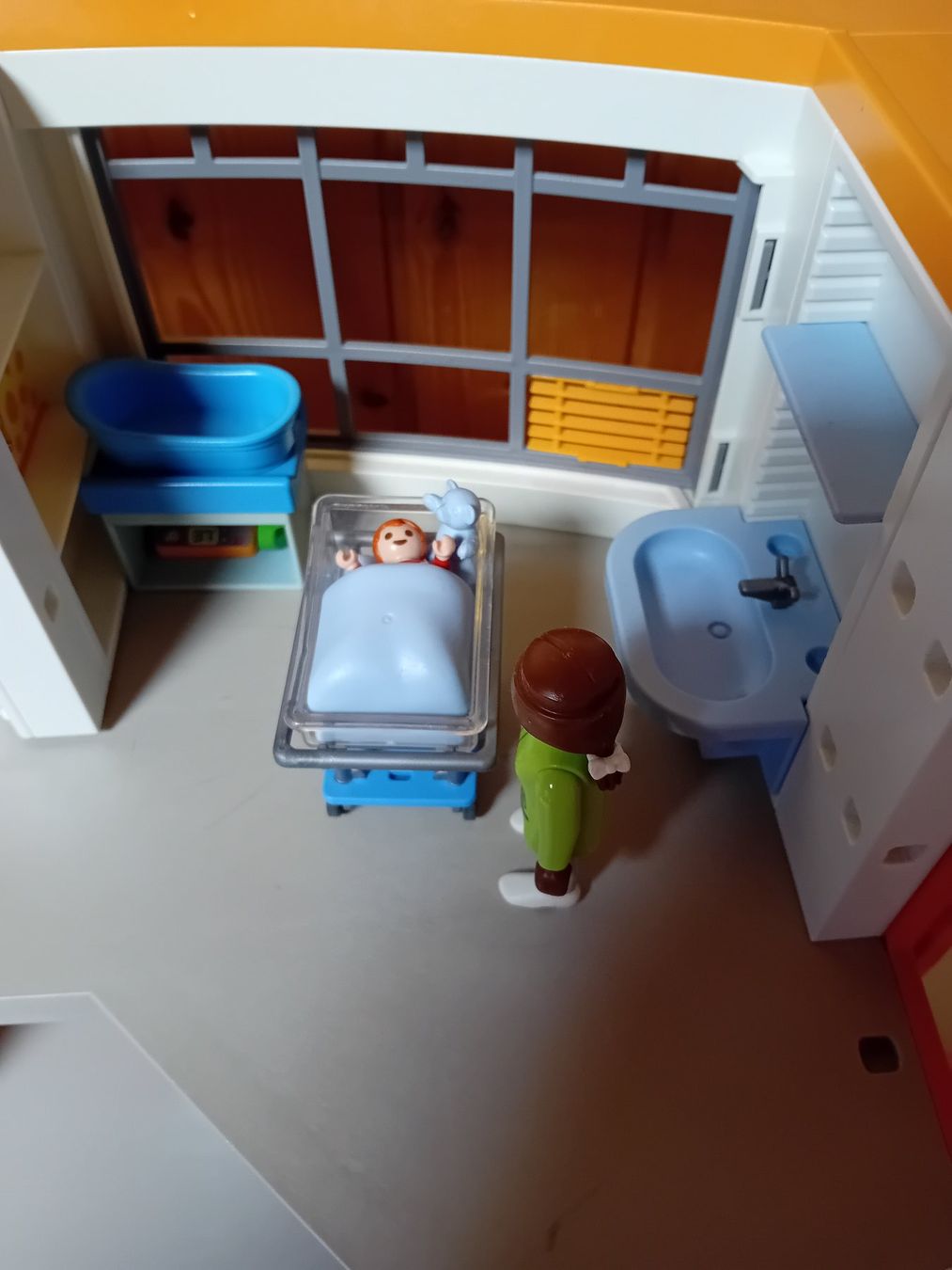 Playmobil Giocattoli: Playmobil Spital – Usato da Auw venduto da luszur 3