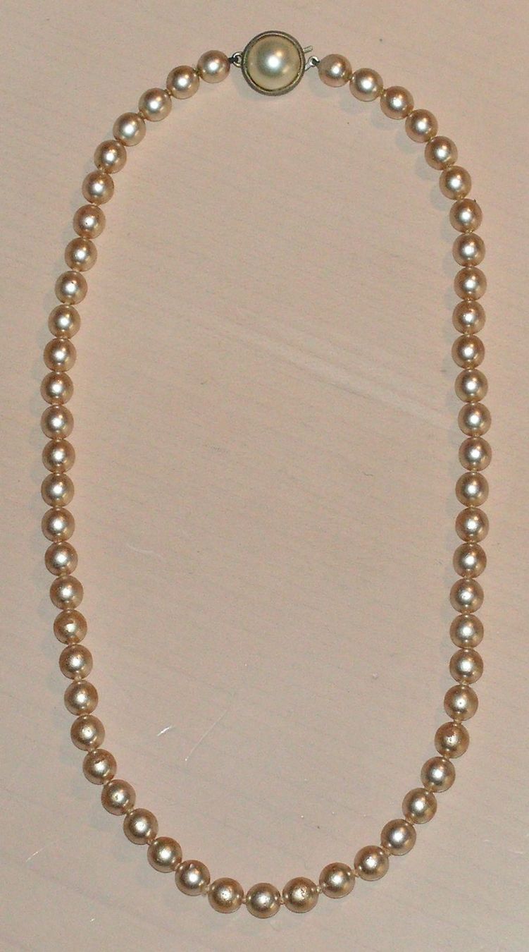 Catenine: Halskette Perlenkette 45 cm – Usato da Oberriet SG venduto da Manick