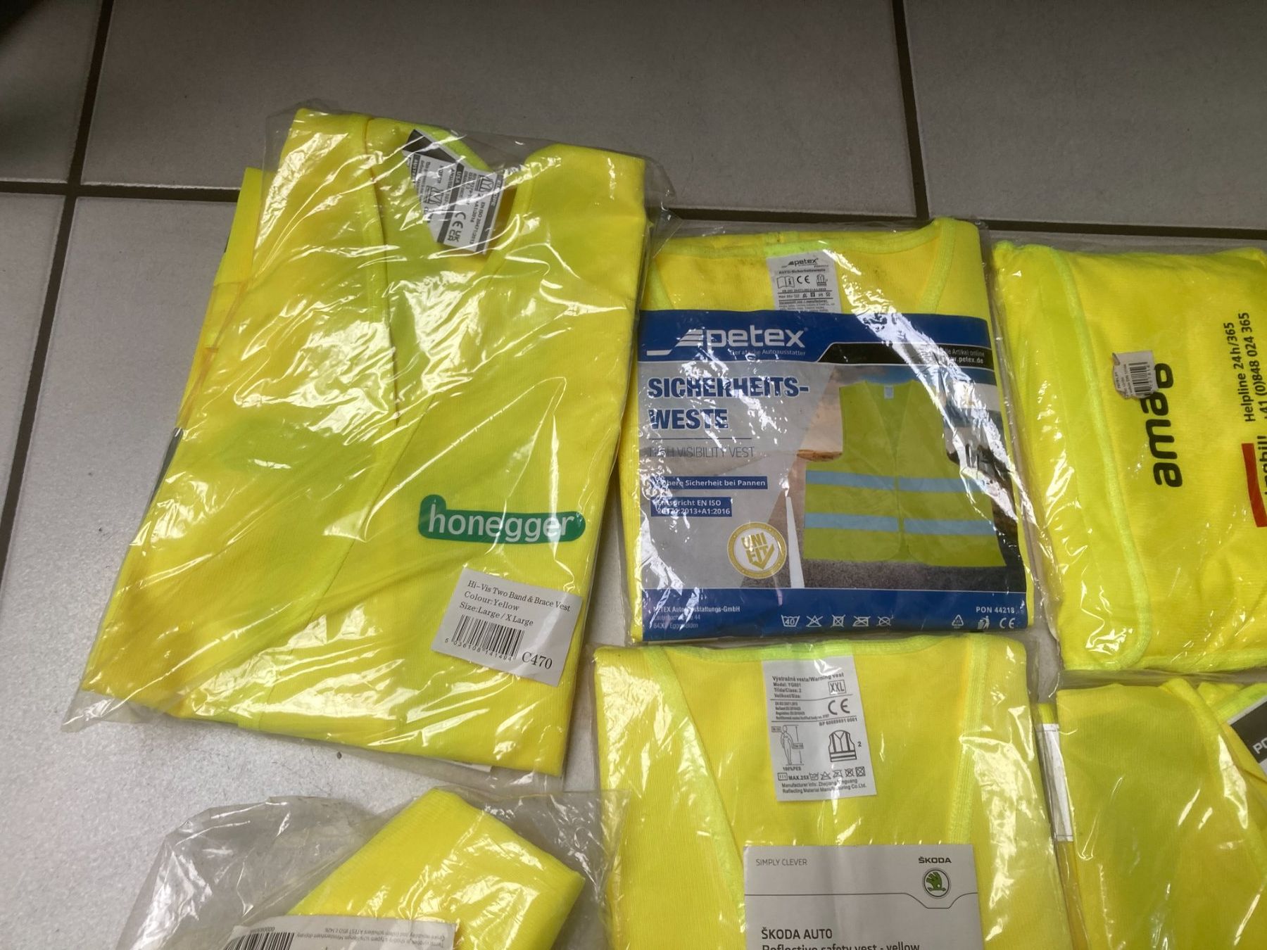 Accessori per altri veicoli: 10 Set Warnwesten/Pannenset Auto – Nuovo e nell'imballaggio originale da Cham venduto da WB2223 3