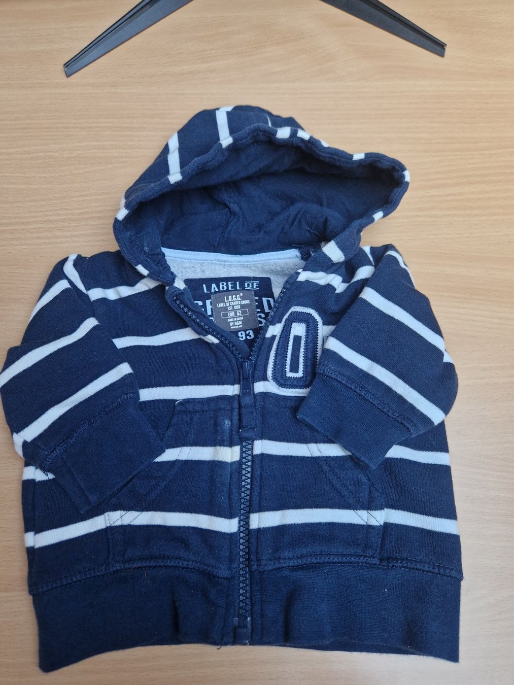 H&M Lotti & Set di vestiti: Kinder Kleider Paket Pullover Gr 56/62 – Usato da Hornussen venduto da Rysrys 4