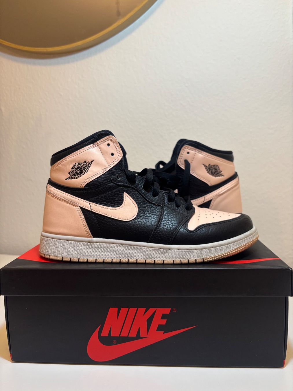 Jordan Scarpe da uomo: Jordan 1 Retro High OG – Usato da Basel venduto da lea_2qzn
